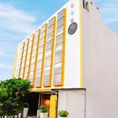 Bloom Hotel - Gachibowli 하이데라바드 외부 사진
