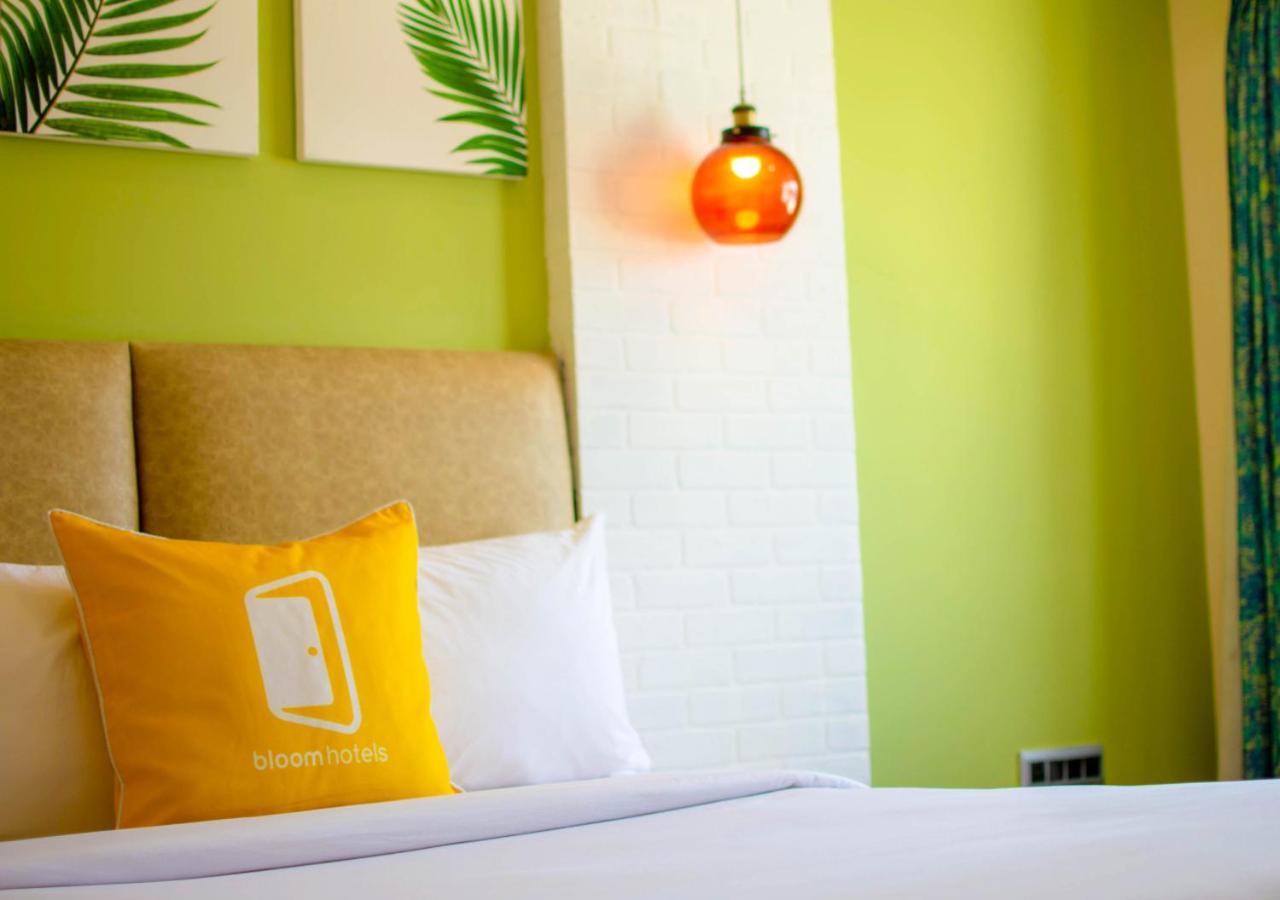 Bloom Hotel - Gachibowli 하이데라바드 외부 사진